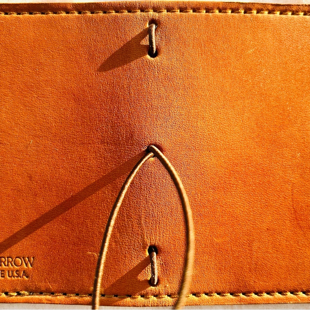 Chic Sparrow Tan Austin Leather Wallet or Notebook Cover - Picture 3 of 6